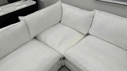 Auster Modern Sectional